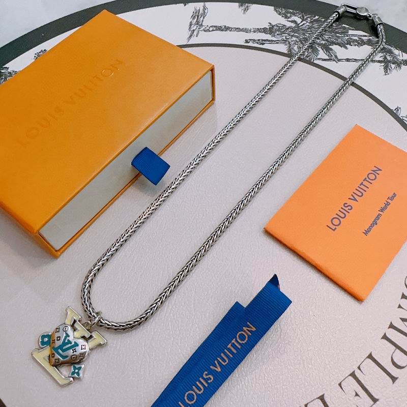 LV Necklace 12yxx180